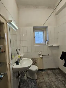 Casa cu 900 mp teren zona Calea Poplacii aproape de Parcul Sub Arini - foto 8