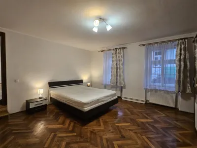 Apartament mobilat la etajul 1 in orasul de jos strada 9 Mai - Sibiu - foto 7