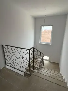 Casa pretabila sediu firma - birouri de inchiriat in Sibiu - foto 10