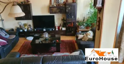 Apartament cu 3 camere de vanzare in Alba Iulia - foto 2