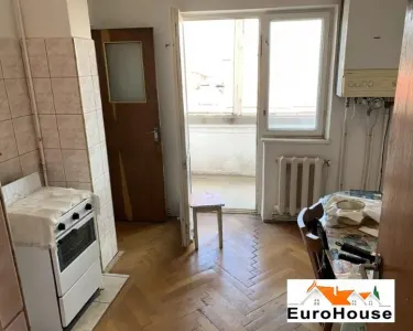 Apartament cu 3 camere de vanzare in Alba Iulia Zona Caroline - foto 5
