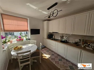 Casa insiruita - colt  de vanzare in Alba Iulia - foto 6
