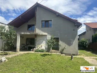 Casa de vanzare in Alba Iulia Cetate - foto 1
