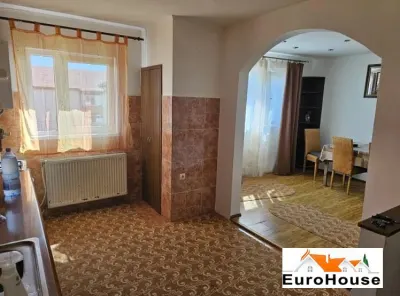 Apartament cu 3 camere de vanzare in Alba Iulia zona  AMPOI - Alba Iulia