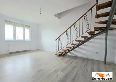 Apartament cu 5 camere de vanzare in Alba Iulia - foto 2