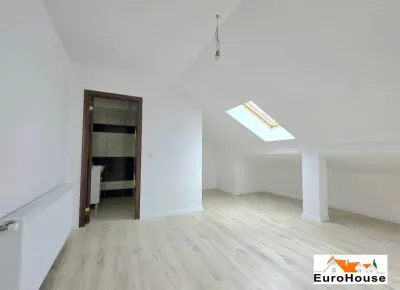Apartament cu 5 camere de vanzare in Alba Iulia - foto 9