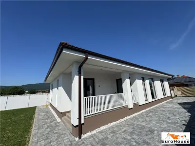 Casa noua  pe un nivel de vanzare in Alba Iulia - foto 17