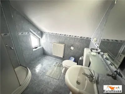 Apartament cu 3 camere la vila de vanzare in Alba Iulia - foto 10