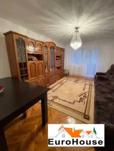 Apartament cu 5 camere de vanzare in Alba Iulia - foto 1