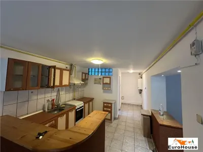 Casa de vanzare zona Centru pretabila pentru birouri - foto 7