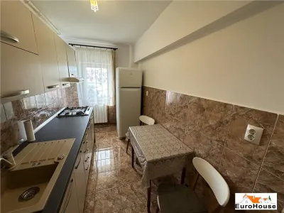 Apartament cu 2 camere de vanzare in Alba Iulia - foto 4