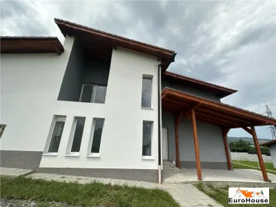 Casa noua de vanzare in Alba Iulia - foto 1