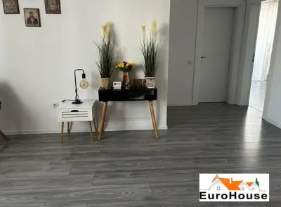 Apartament cu 3 camere de vanzare in Alba Iulia - foto 2
