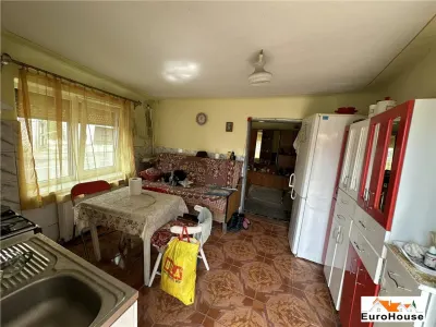 Casa de vanzare in Alba Iulia CENTRU - foto 3