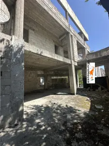 Cladire - spatiu comercial- de vanzare in Alba Iulia - foto 3