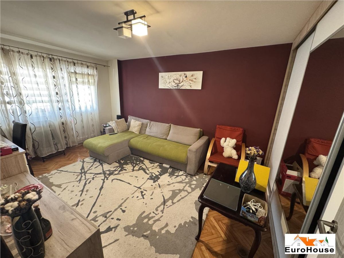 Apartament cu 3 camere de vanzare in Alba Iulia - Alba Iulia
