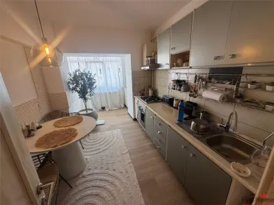Ap 3 cam, et 2/3,86 mp utili, zona Gerald-B-dul Brailei renovat - Focsani