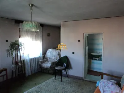 Casa Ds+P+E, zona Lenin-Sud - foto 7