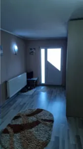 casa P+M, com Budesti - Budesti