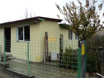 Casa cu 350 mp, la 5 km de oras - Ramnicu Valcea