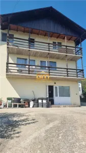 Casă de vanzare in Buda, Ramnicu Valcea - teren 1.295 mp - Ramnicu Valcea
