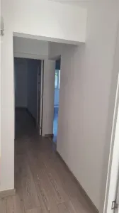 Spațiu comercial de inchiriat in zona centrală - ideal pentru cabinet medical, langă Clinica Papitest sau biroiri - foto 5
