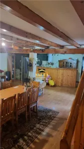 Casă de vacanță de vanzare -Pascoaia, Brezoi, pe malul râului Lotru - foto 5