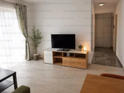 Apartament 2 camere, decomandat - zona Tractorul - foto 2