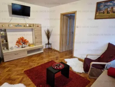 Apartament 2 camere, semidecomandat - Centrul Civic - Brasov