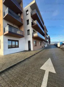 Apartament 2 camere, decomandat - zona Tractorul - foto 6