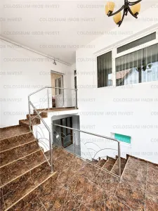 Casa de inchiriat | pretabil birouri | Racadau - foto 1