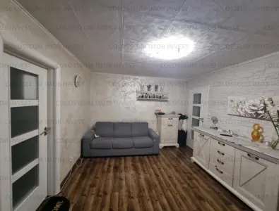 Apartament 3 camere | 70 mp | Terasa 60 mp  | Zona Calea Bucuresti - Brasov