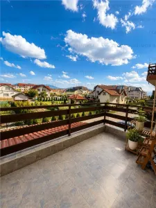 Apartament 3 camere | Terasa 10 mp | Parcare Inclusa | Zona Sanpetru - foto 10