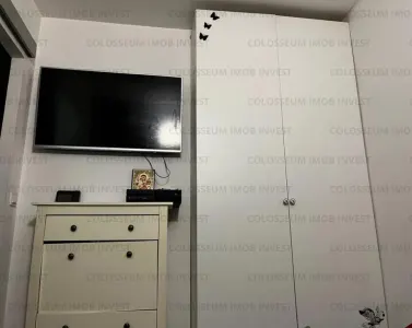Garsoniera semidecomandata | 21 mp | Mobilata | Zona Tractorul - Brasov