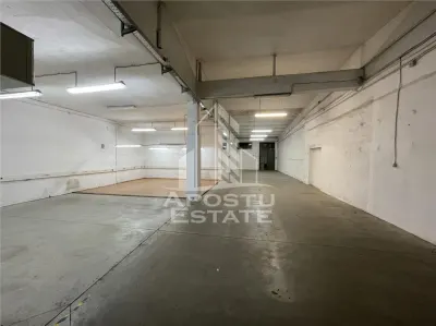 Hala de 670 mp cu birouri 50 mp,  Zona Semicentrala - foto 2