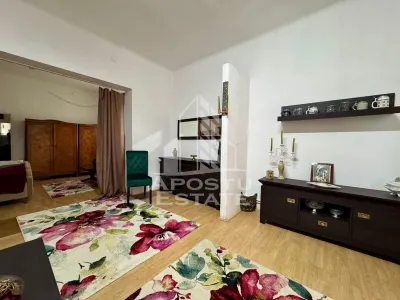 Casa cu 6 camere, pe doua nivele, zona Lipovei, Timisoara - foto 3