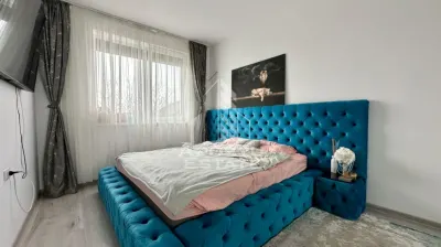 Apartament de vanzare cu 3 camere, etajul intai, Dumbravita - foto 6