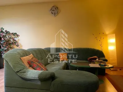 Casa +Spatiu comercial + apartament studio - foto 2