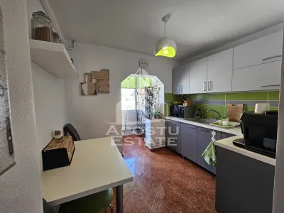 Apartament cu 3 camere de vanzare, 2 bai, zona Soarelui, Timisoara - foto 3