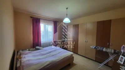 Casa individuala cu 7 camere si garaj,Dumbravita - foto 21