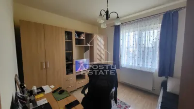 Casa individuala cu 7 camere si garaj,Dumbravita - foto 5