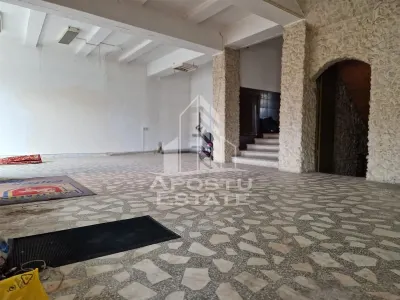 Casa familiala cu spatiu comercial si garaj P+1E+M 720 Mp - foto 25