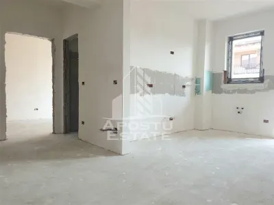 Apartament cu 2 camere open space, lift, zona  Eso - Giroc