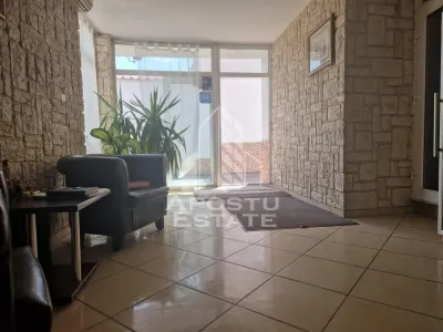 Pensiune 22 de camere si afacere la cheie cu 0% comision Zona Micalaca - foto 8