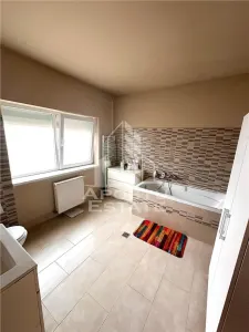 Casa individuala cu 5 camere,mobilata si utilata,Calea Aradului - foto 20