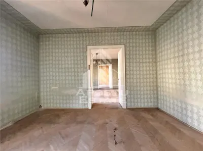 Casa individuala cu intrari separate in zona Complexului Studentesc - foto 11