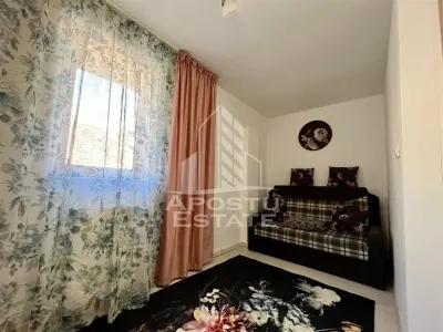 Casa la curte comuna 4 camere de vanzare, zona Dorobantilor Timisoara - foto 11