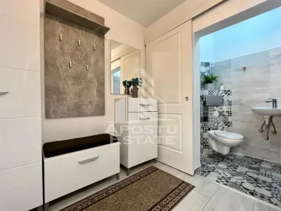 Casa la curte comuna 4 camere de vanzare, zona Dorobantilor Timisoara - foto 13