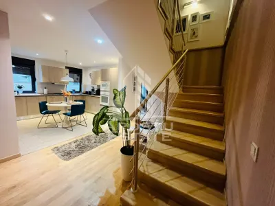 Duplex cu 4 camere, de inchiriat,zona  Dumbravita - foto 5