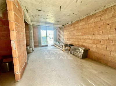 Casa individuala cu 4 camere, bucatarie inchisa, zona Planetelor - foto 8